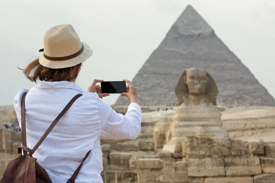 Grand Egyptian Museum, Pyramids, Sphinx Tour & Lunch