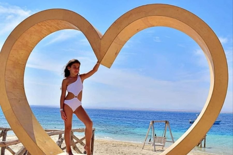 Magawish Island Day Trip Snorkeling and Island Beach & Lunch from Hurghada